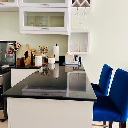 Alsander Homes Peach Bweyogerere Екстер'єр фото